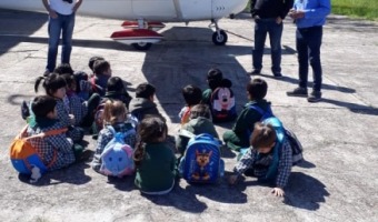 Alumnos de Jardn de Infantes visitaron el Aeropuerto